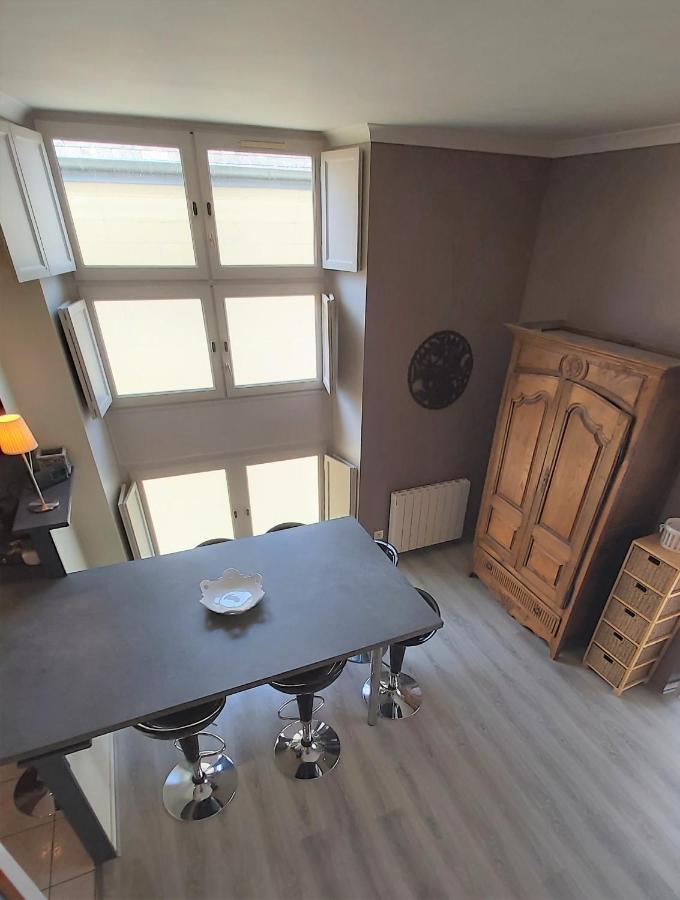 Apartament Duplex Quartier Cathedrale Parking Prive Tours Zewnętrze zdjęcie