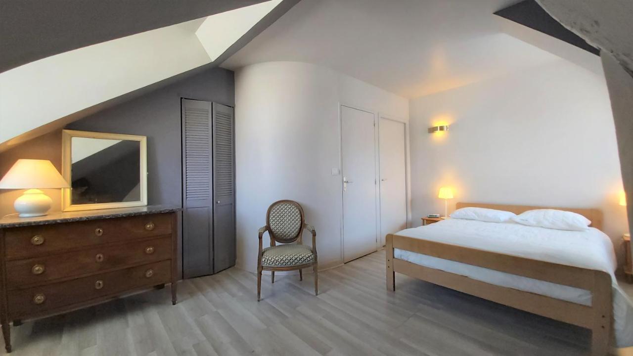 Apartament Duplex Quartier Cathedrale Parking Prive Tours Zewnętrze zdjęcie